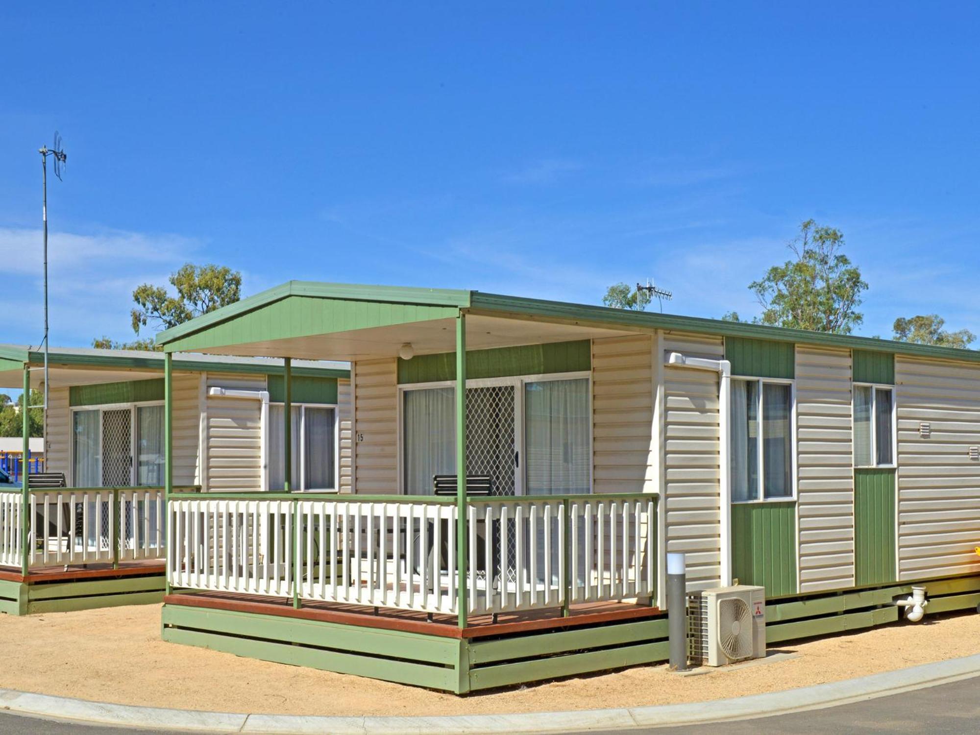 Echo Holiday Parks - Waikerie Екстериор снимка