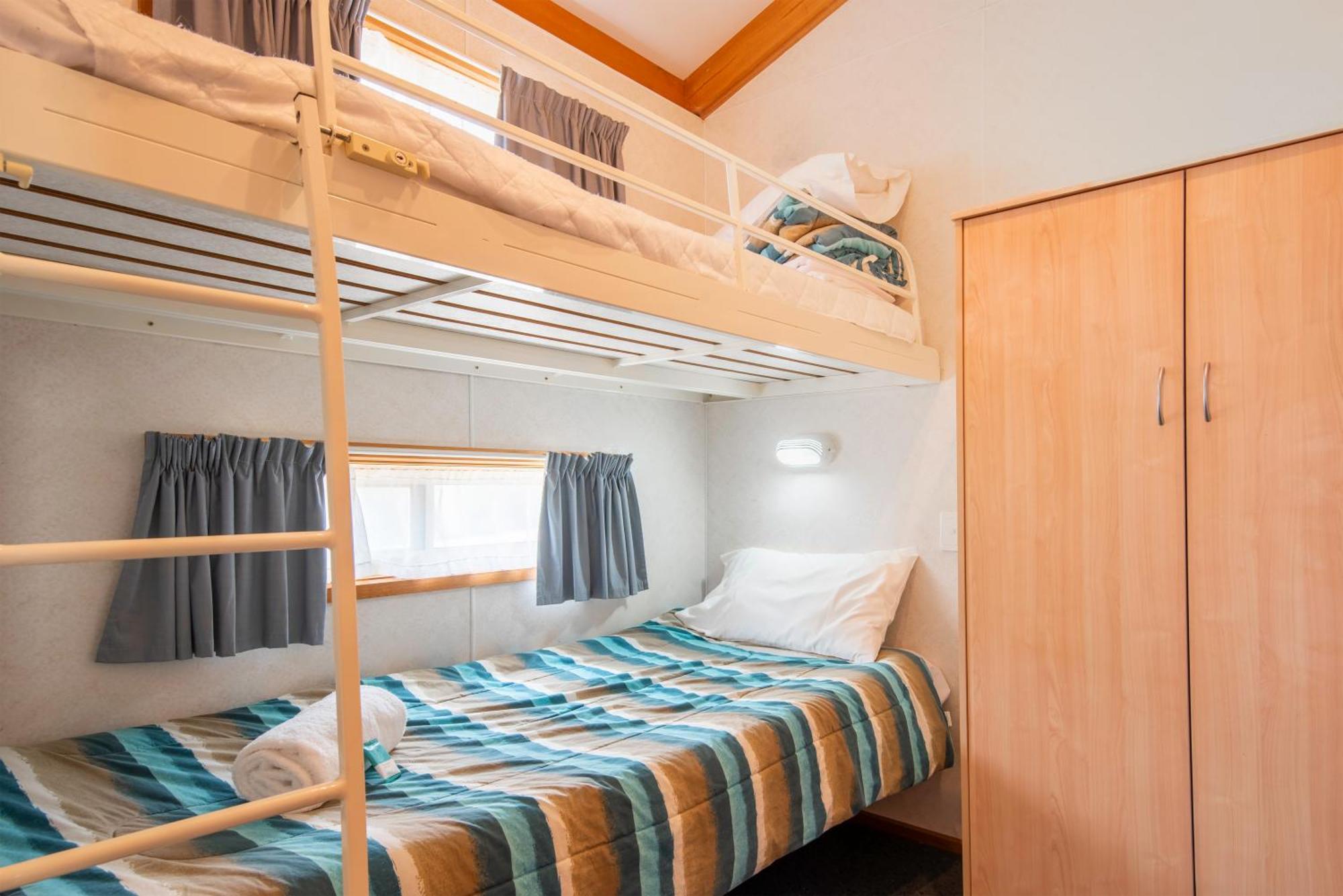 Echo Holiday Parks - Waikerie Екстериор снимка
